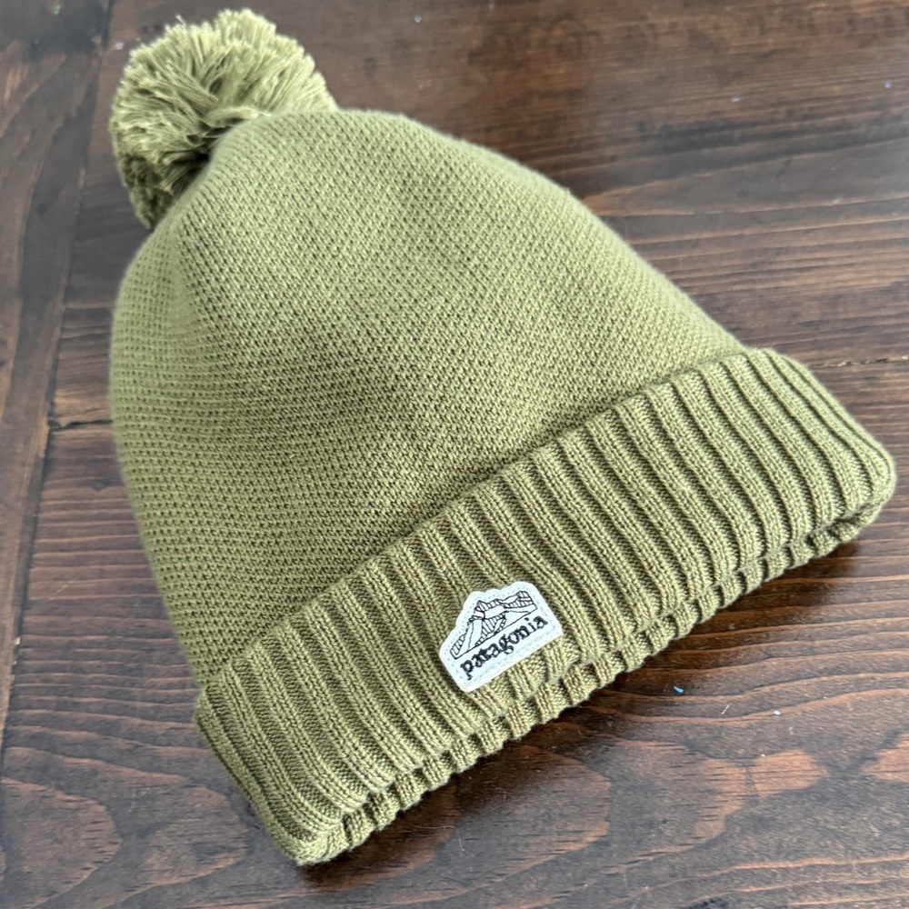 Patagonia Knit Pom Beanie Hat Olive Green Winter Cap One Size